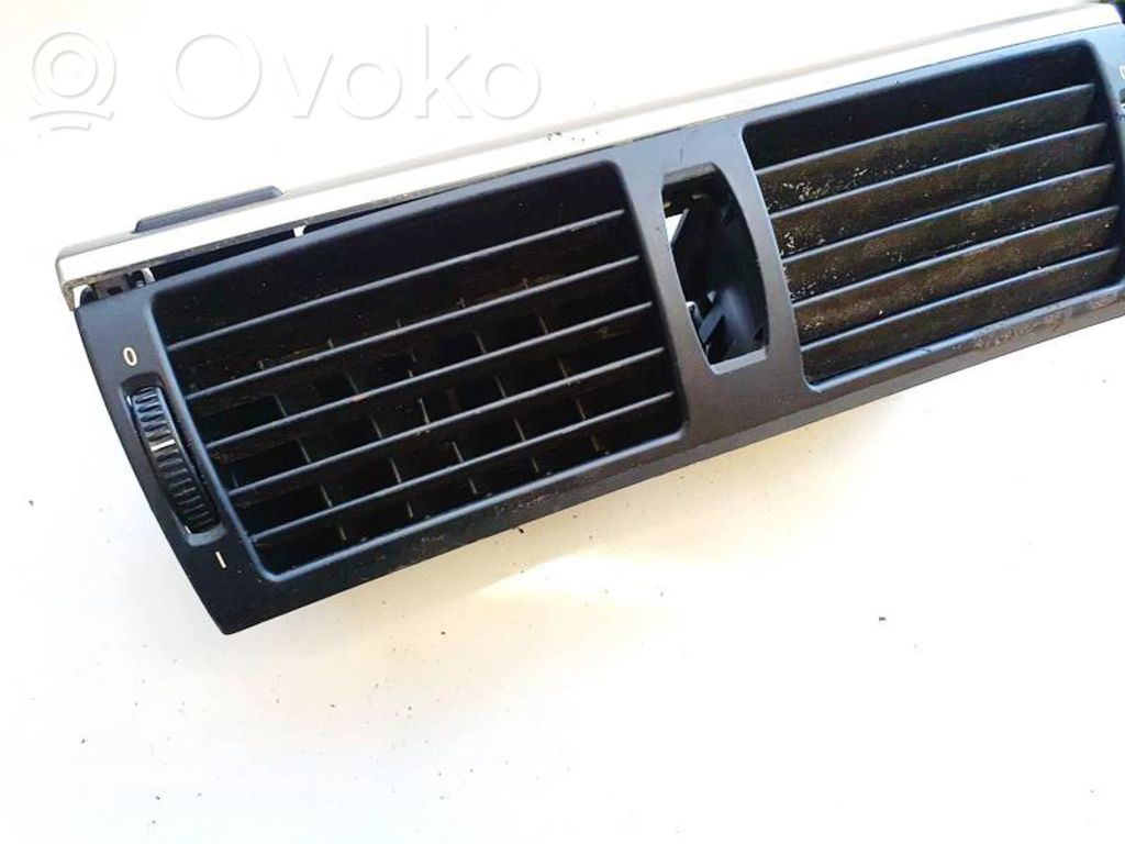 BMW X5 E70 Dysze / Kratki środkowego nawiewu deski rozdzielczej 
