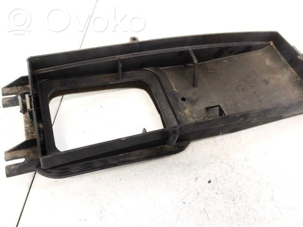 Volkswagen PASSAT B5 Inne części karoserii 