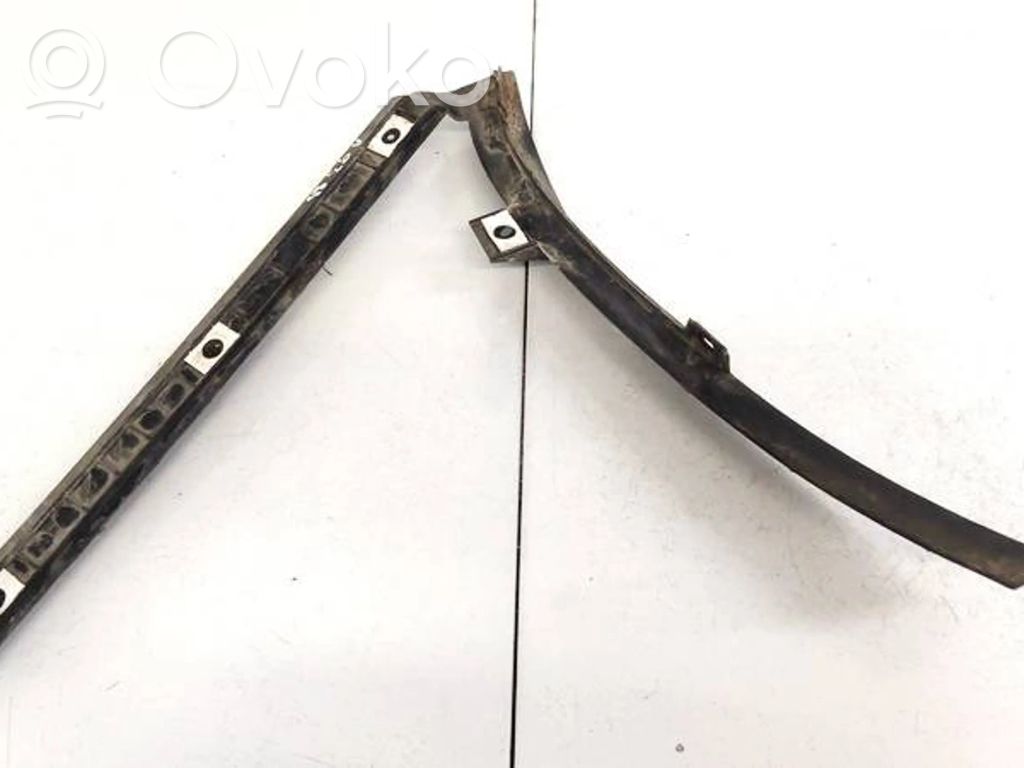 Volkswagen PASSAT B5 Staffa di rinforzo montaggio del paraurti posteriore