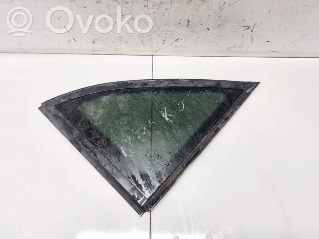 Ford C-MAX II Szyba karoseryjna tylna 