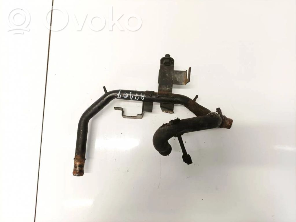 Audi A4 S4 B5 8D Conductă/furtun lichid de răcire motor 