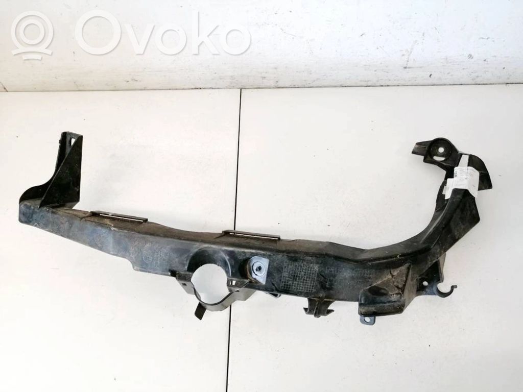 BMW 3 E90 E91 Staffa faro/fanale