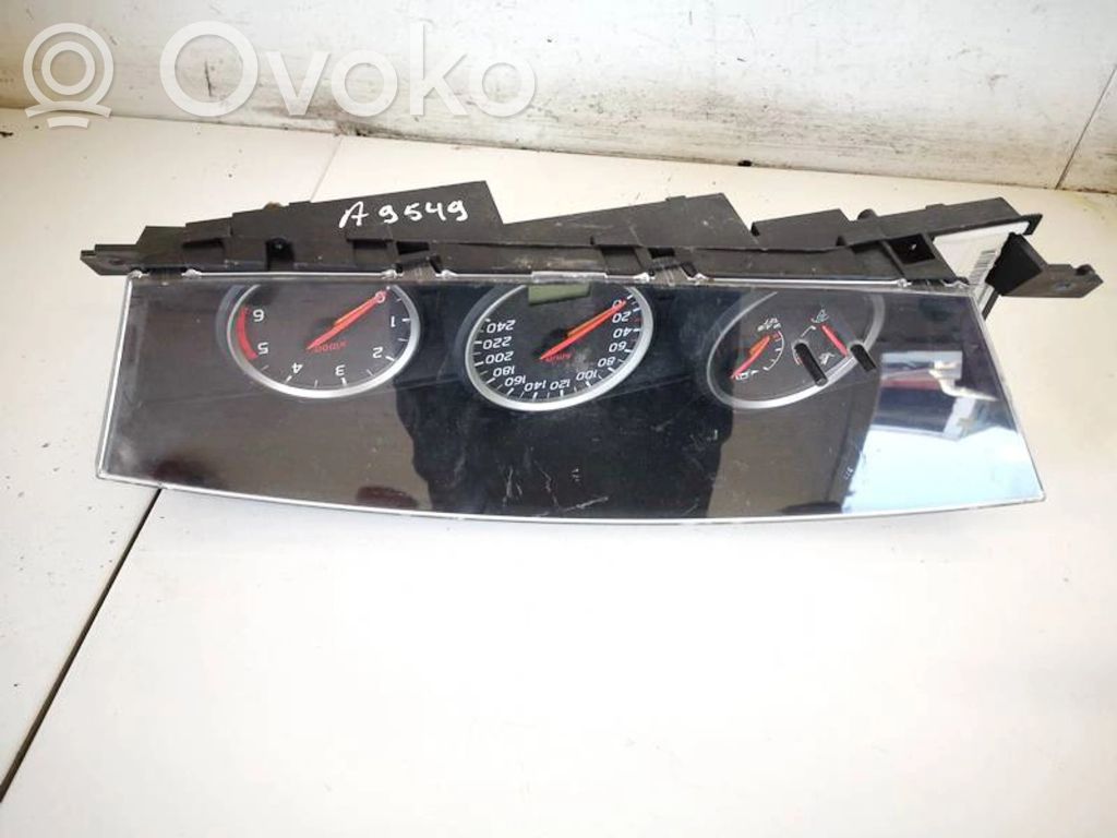 Nissan Primera Licznik / Prędkościomierz 
