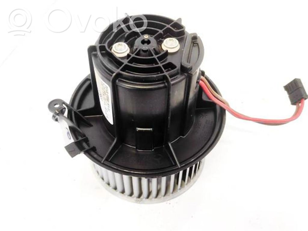 Mercedes-Benz C W204 Ventola riscaldamento/ventilatore abitacolo 