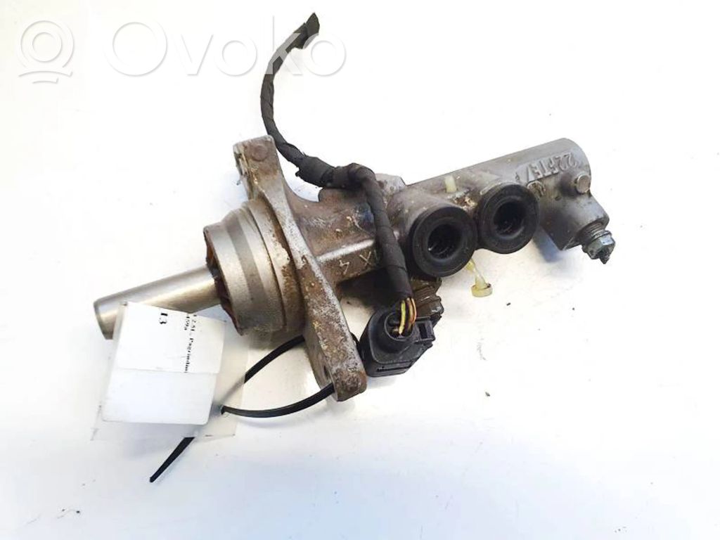 Volkswagen Jetta V Cilindro del sistema frenante