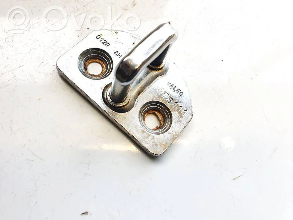 Renault Scenic III - Grand scenic III Boucle de verrouillage porte avant / crochet de levage