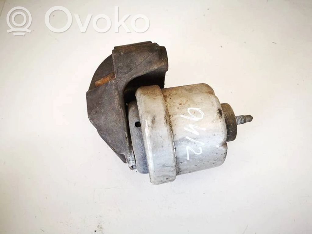 Opel Vectra B Engine mount bracket 