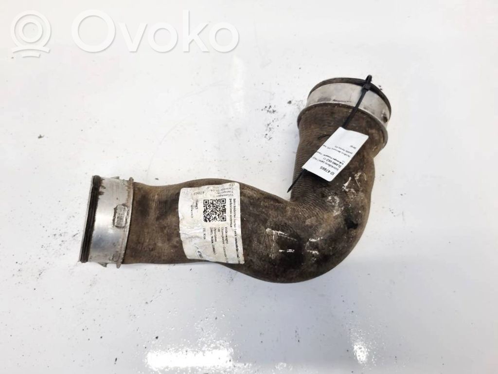 Volkswagen Transporter - Caravelle T5 Välijäähdyttimen letku 