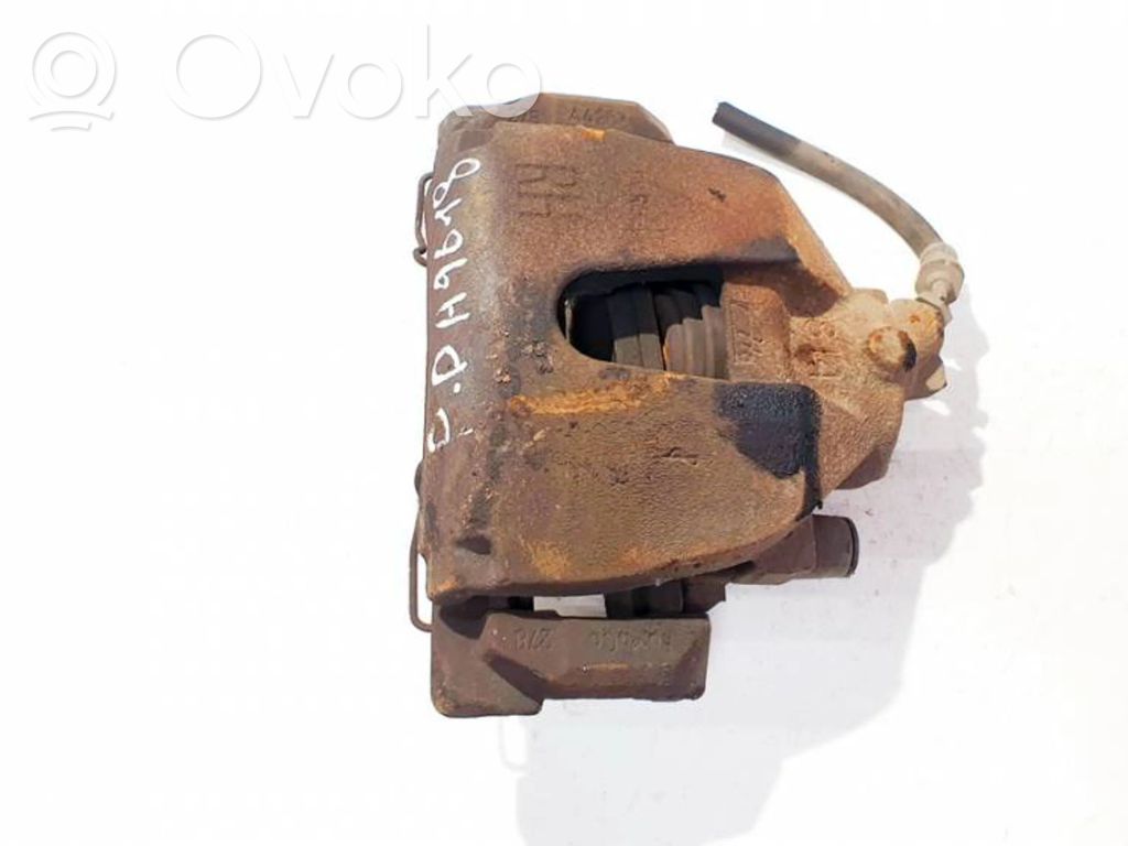 Caliper de freno delantero   814,814