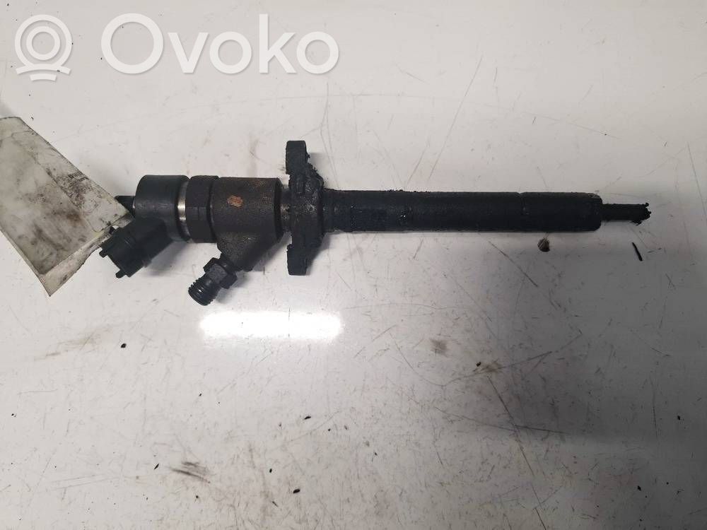 Peugeot 206 Wtryskiwacz paliwa 