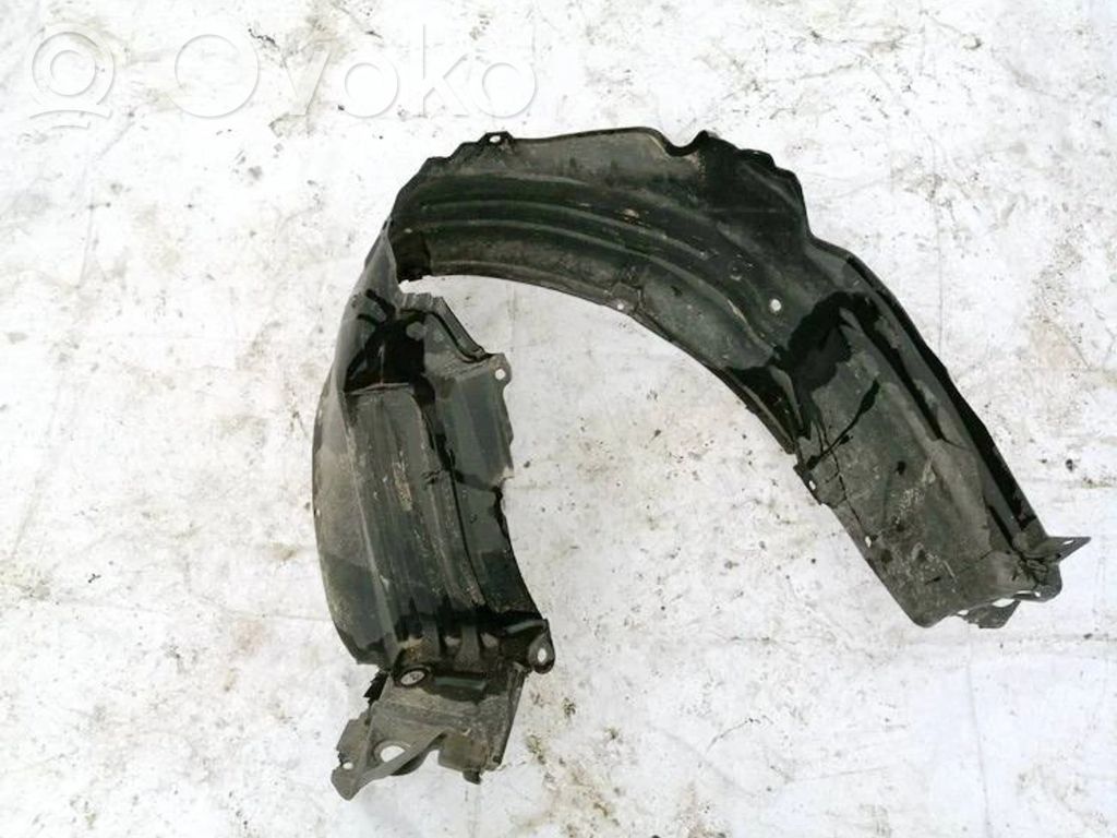Nissan Primera Apărători interioare aripă roată față