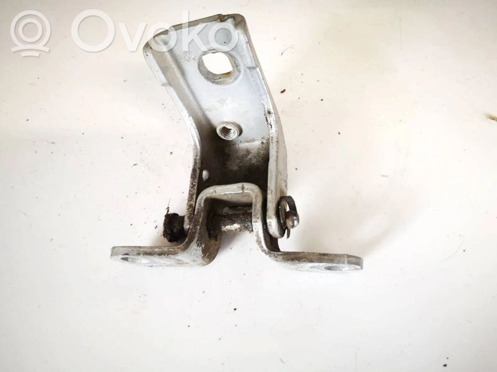 Ford Mondeo Mk III Front door upper hinge 