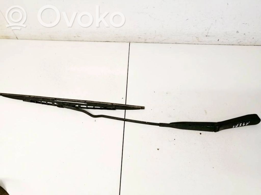 Opel Astra G Front wiper blade arm 
