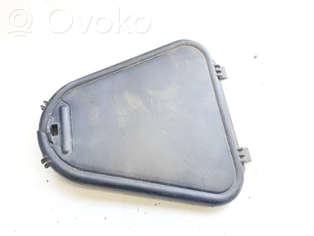 Mercedes-Benz B W246 W242 Osłona żarówki lampy przedniej
