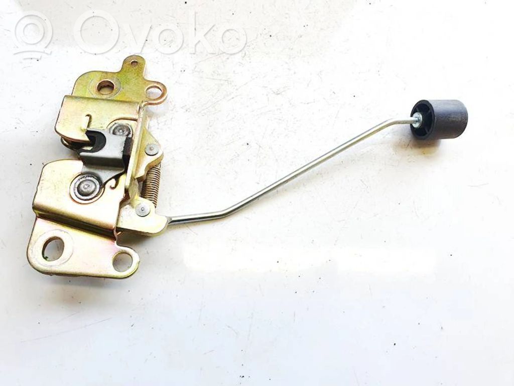 Seat back rest lock catch