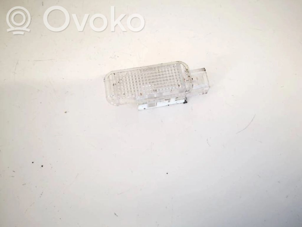 Muu sisävalo   8D0947415,8D0947415