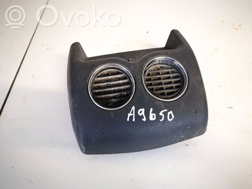 Peugeot 3008 I Rejilla de ventilación central del panel