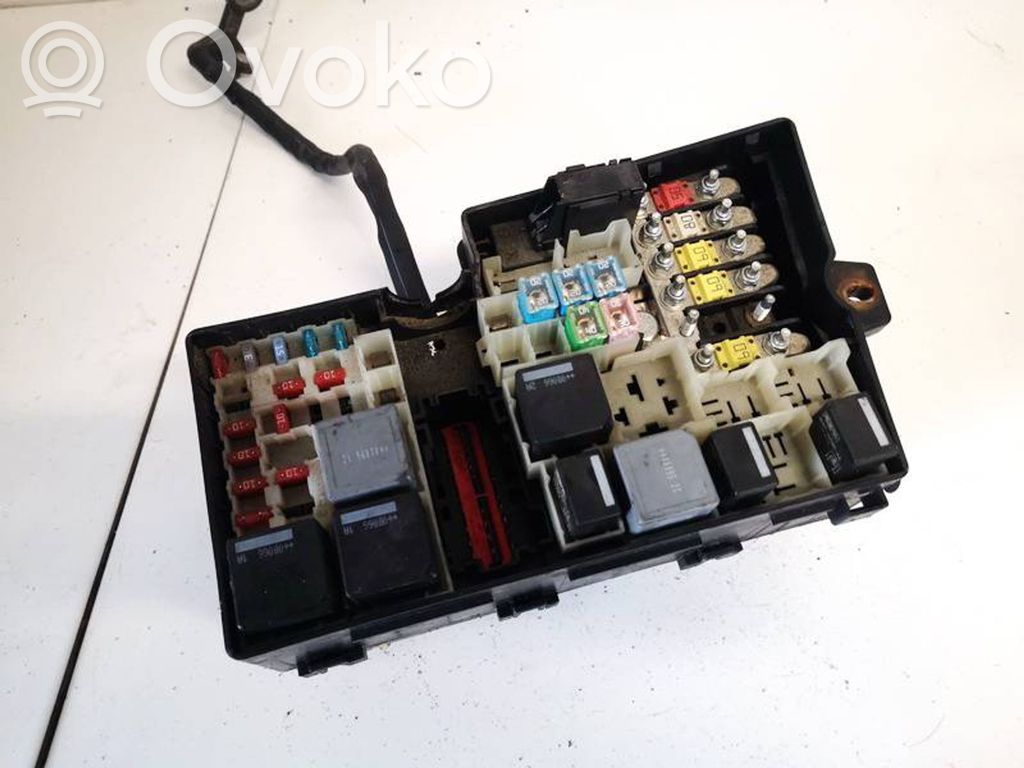 Ford C-MAX I Drošinātāju kaste (komplekts) 