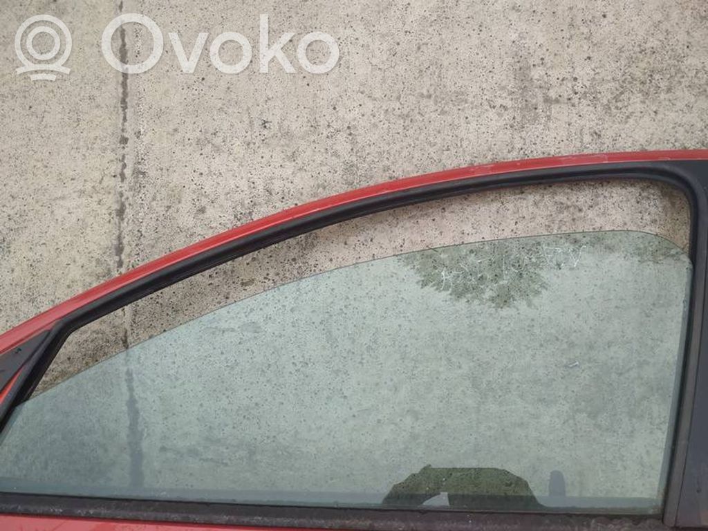 Peugeot 206 Vetro del finestrino della portiera anteriore - quattro porte 
