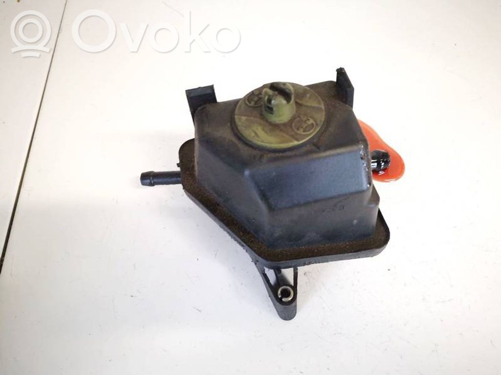 Volkswagen Golf IV Serbatoio/vaschetta del liquido del servosterzo 
