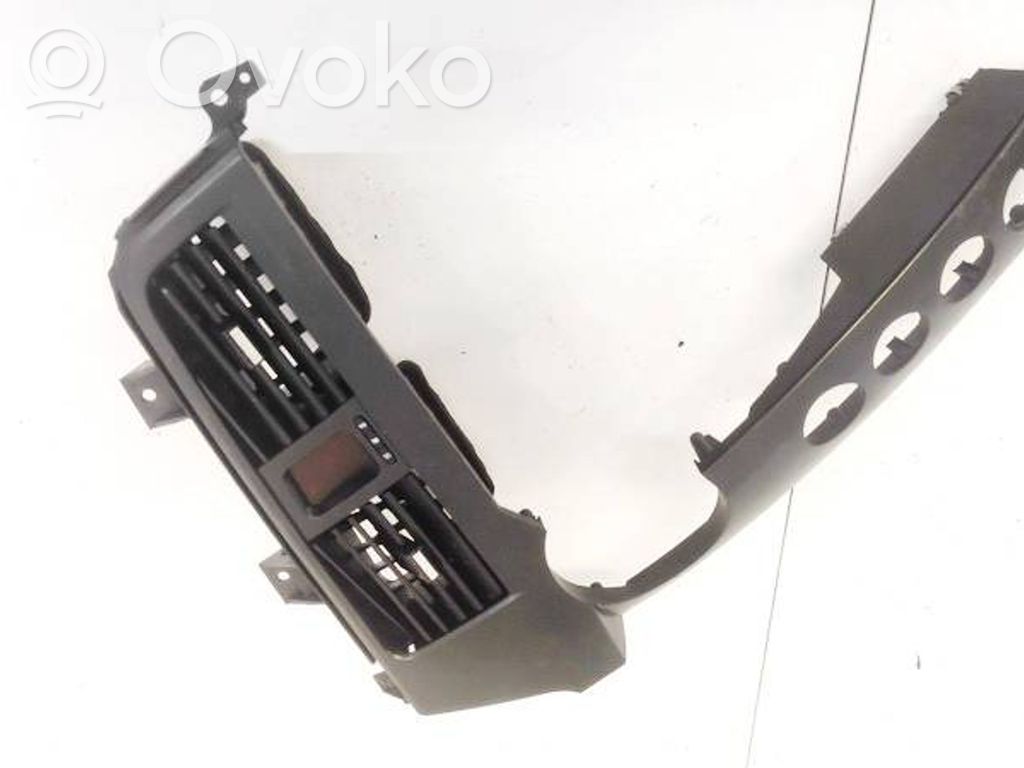 SsangYong Kyron Rejilla de ventilación central del panel