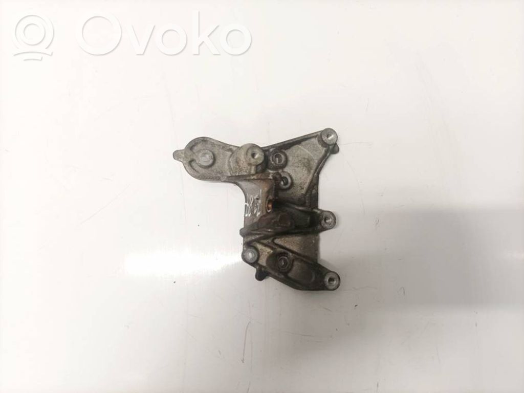 Volvo V50 Suport motor 