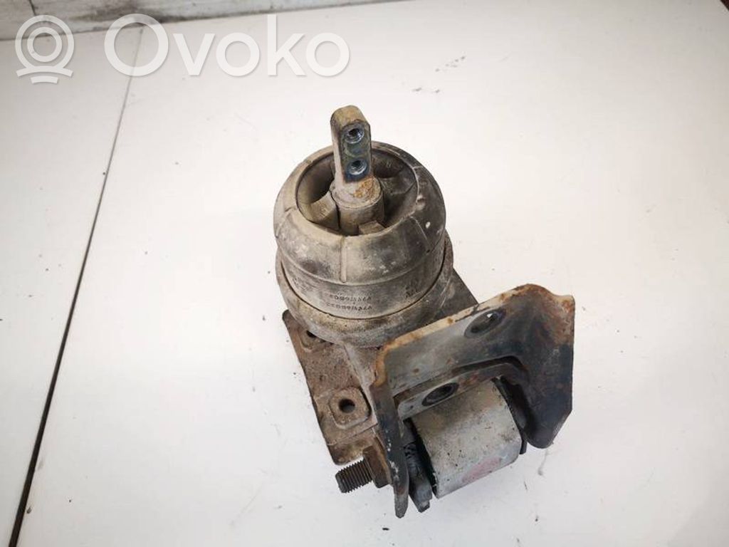 Engine mount bracket   97VW6B032,97VW6B032