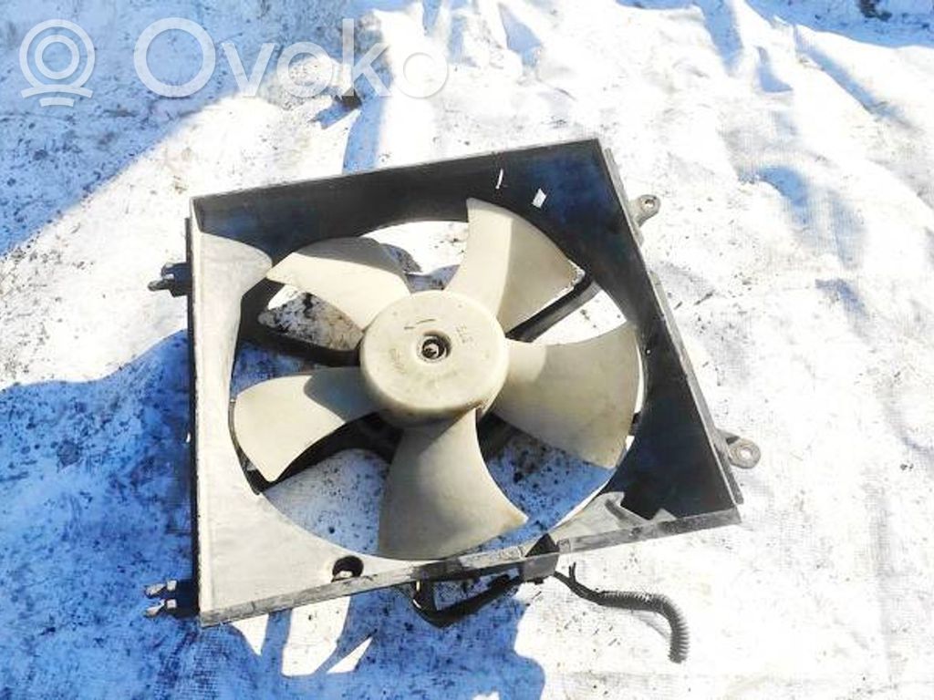 Toyota RAV 4 (XA20) Suport ventilator radiator 
