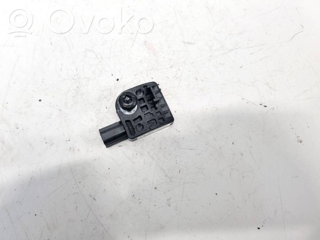 Senzor impact/declanșare airbag   100527400B,100527400B,100527400B,100527400B