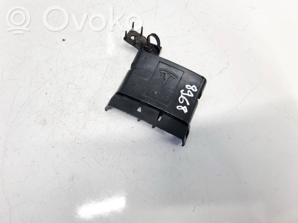 Tesla Model S Altra parte interiore