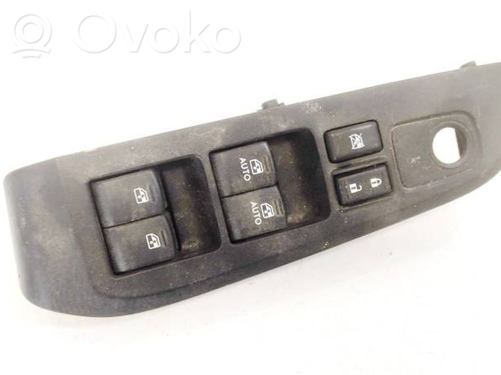 Subaru Outback (BS) Electric window control switch 