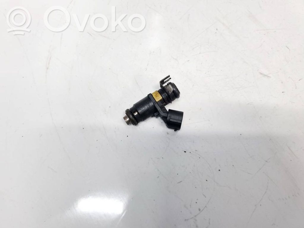 Volkswagen Golf V Injector combustibil 
