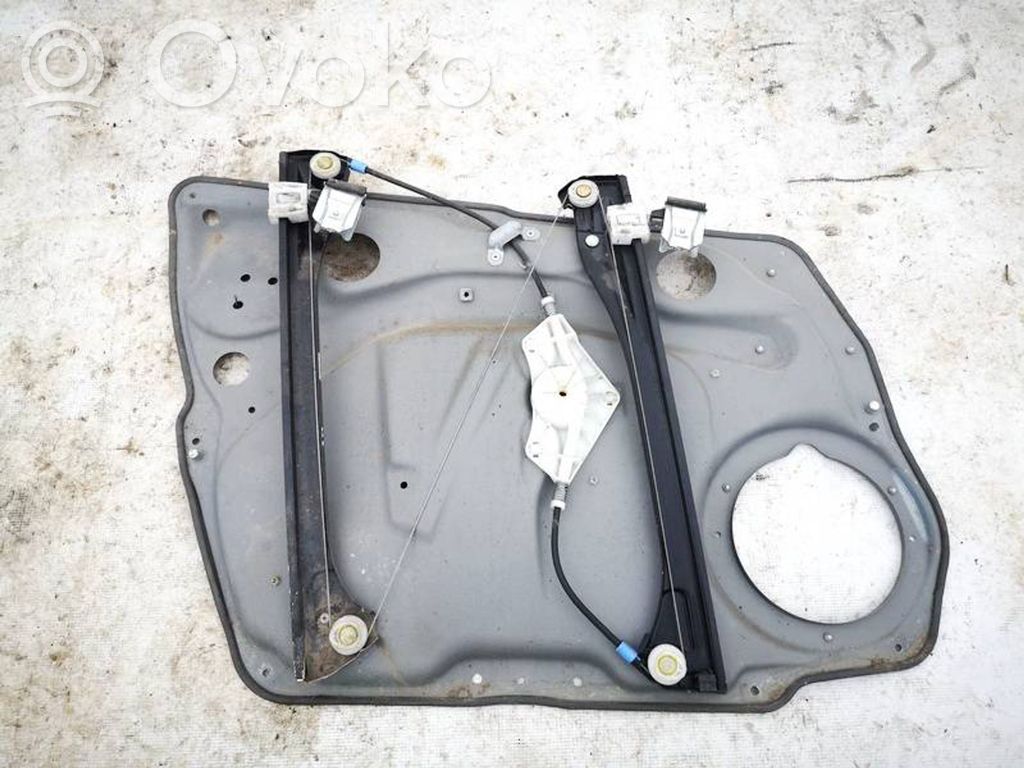 Mercedes-Benz B W245 Alzacristalli del portellone scorrevole con motorino