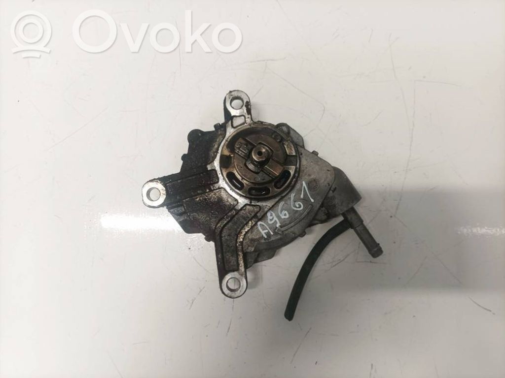Toyota RAV 4 (XA30) Bomba de vacío 