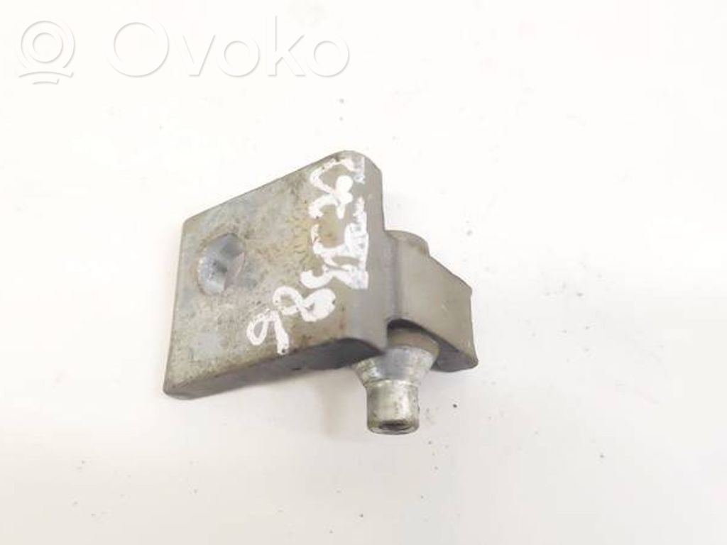 Fiat Croma Takaoven alasarana 