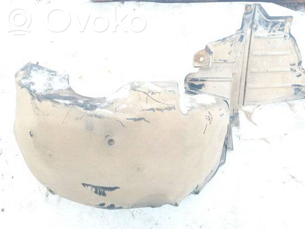 Nissan Primera Apărători interioare aripă roată spate 
