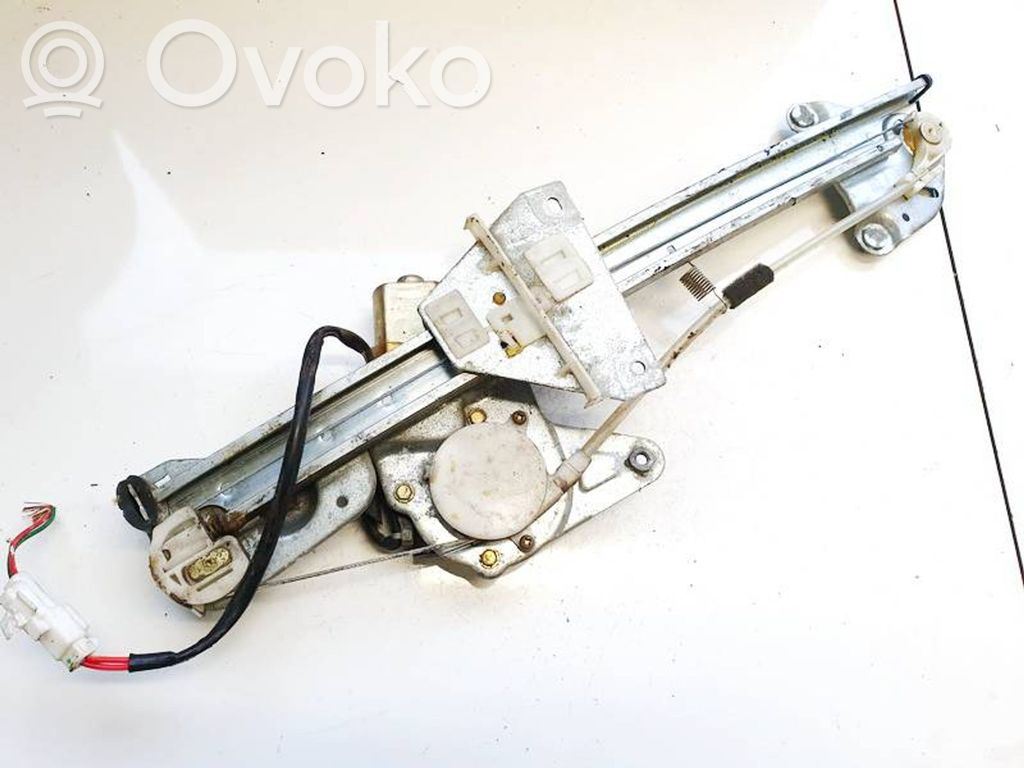 Regulador con motor de la ventanilla de la puerta corredera