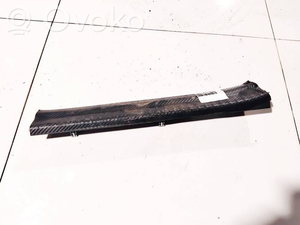 Dodge Journey Garniture marche-pieds avant 