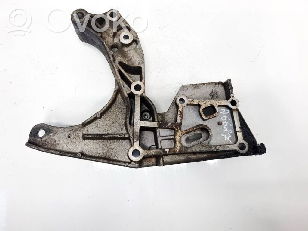 Engine mounting bracket   55180836,55180836