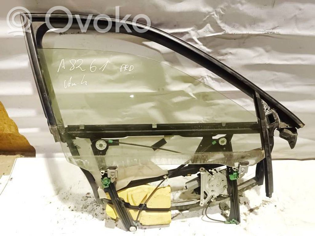 Audi A4 S4 B5 8D Regulador con motor de la ventanilla de la puerta corredera 