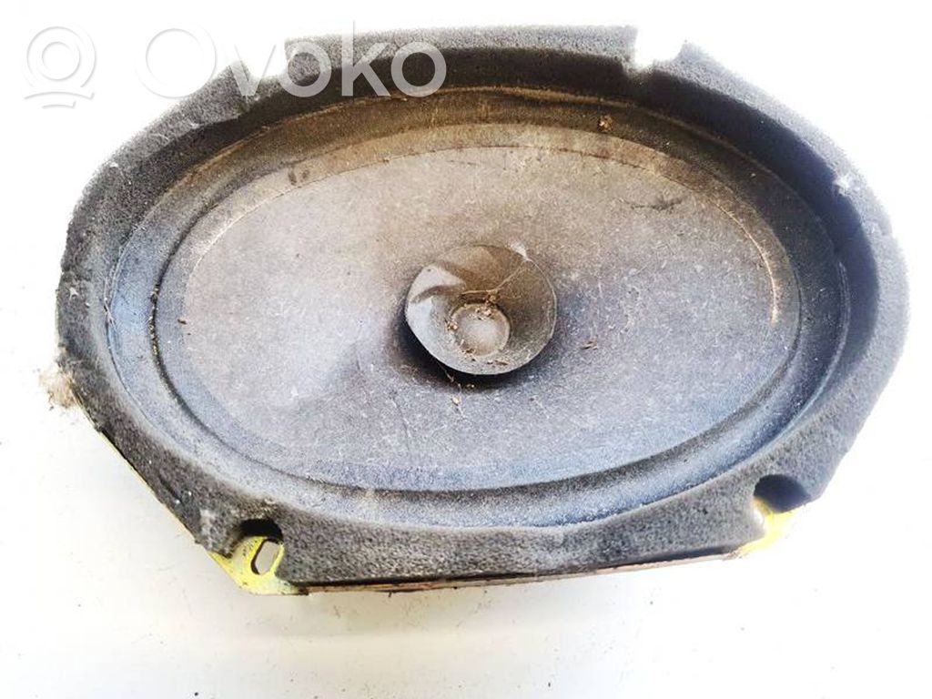 Altavoz de la puerta delantera   G07B66960A,G07B66960A
