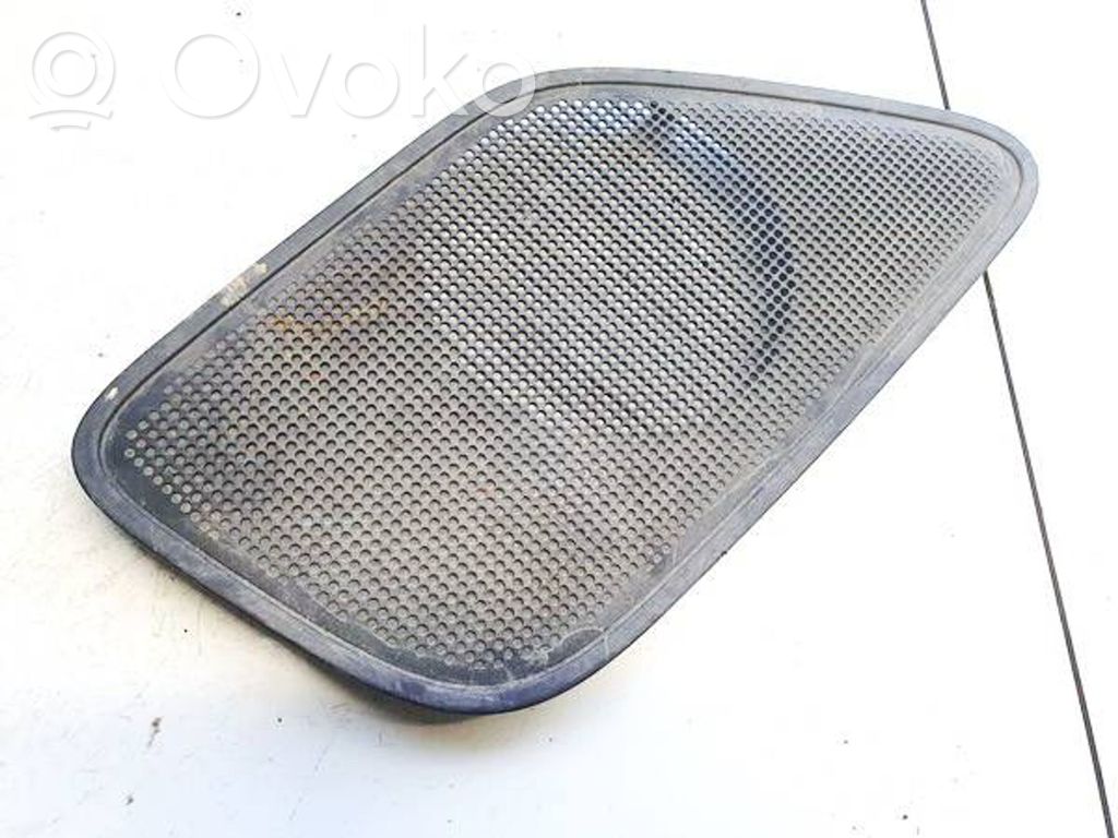 Ford Galaxy Sivukaiuttimen suoja 