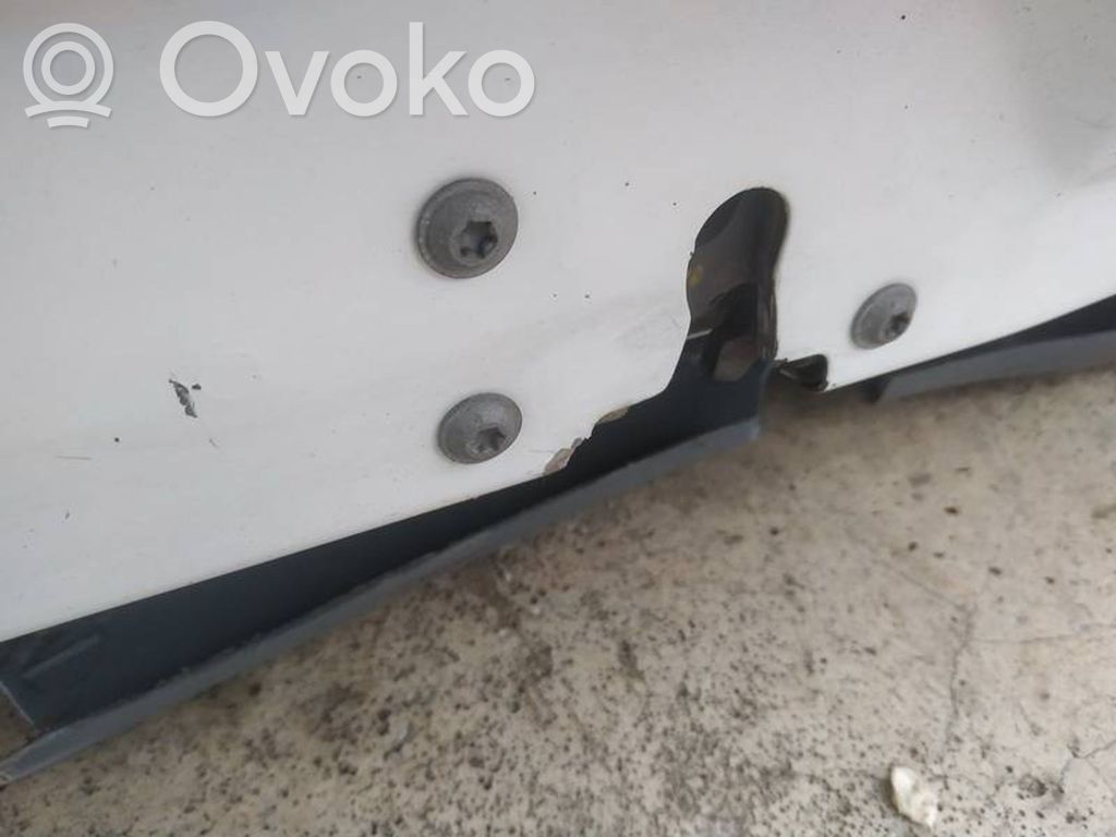 Etuoven lukko