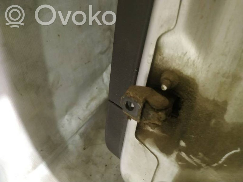Ogranicznik drzwi tylnych