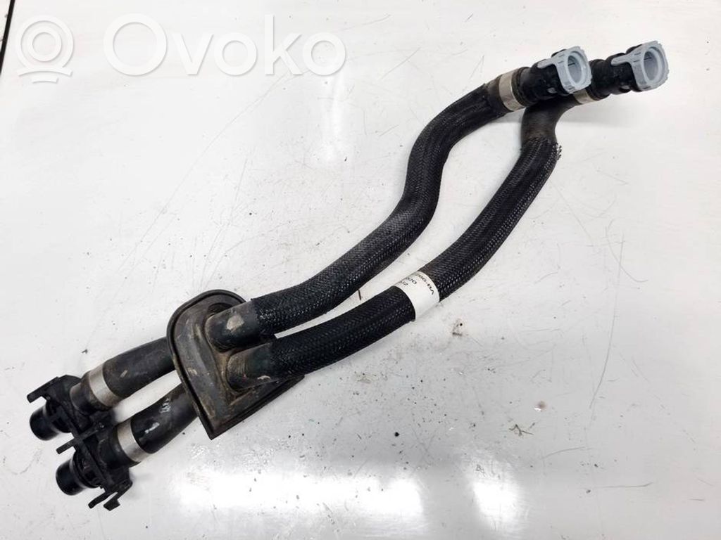 Land Rover Range Rover Evoque L551 Tubo flessibile del liquido di raffreddamento del motore 