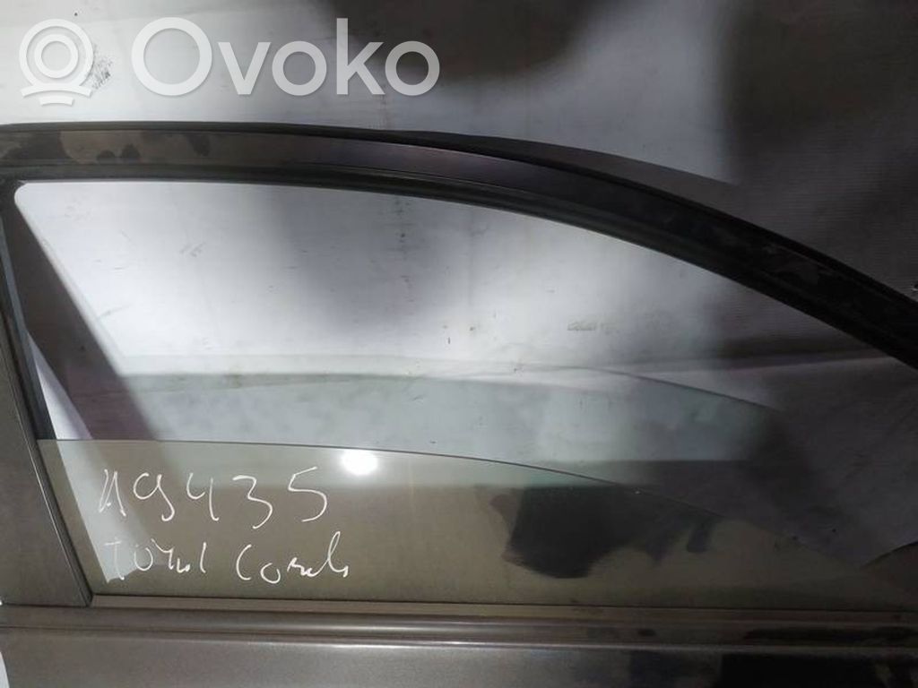 Toyota Corolla E140 E150 Vetro del finestrino della portiera anteriore - quattro porte 