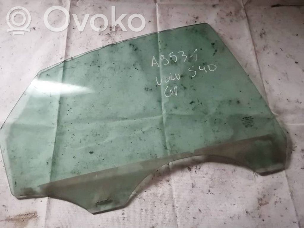 Volvo S40 Vitre de fenêtre porte arrière