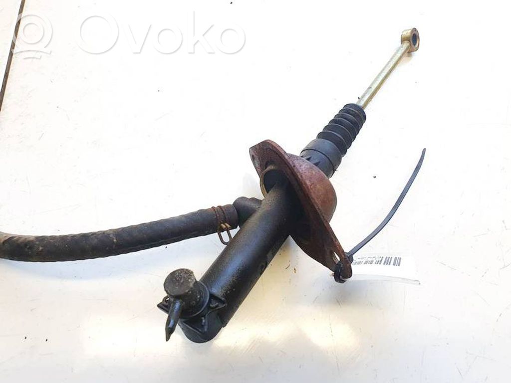 Cilindro maestro de embrague   YC157A543AF,YC157A543AF,98569210,YC157A543AF,YC157A543AF