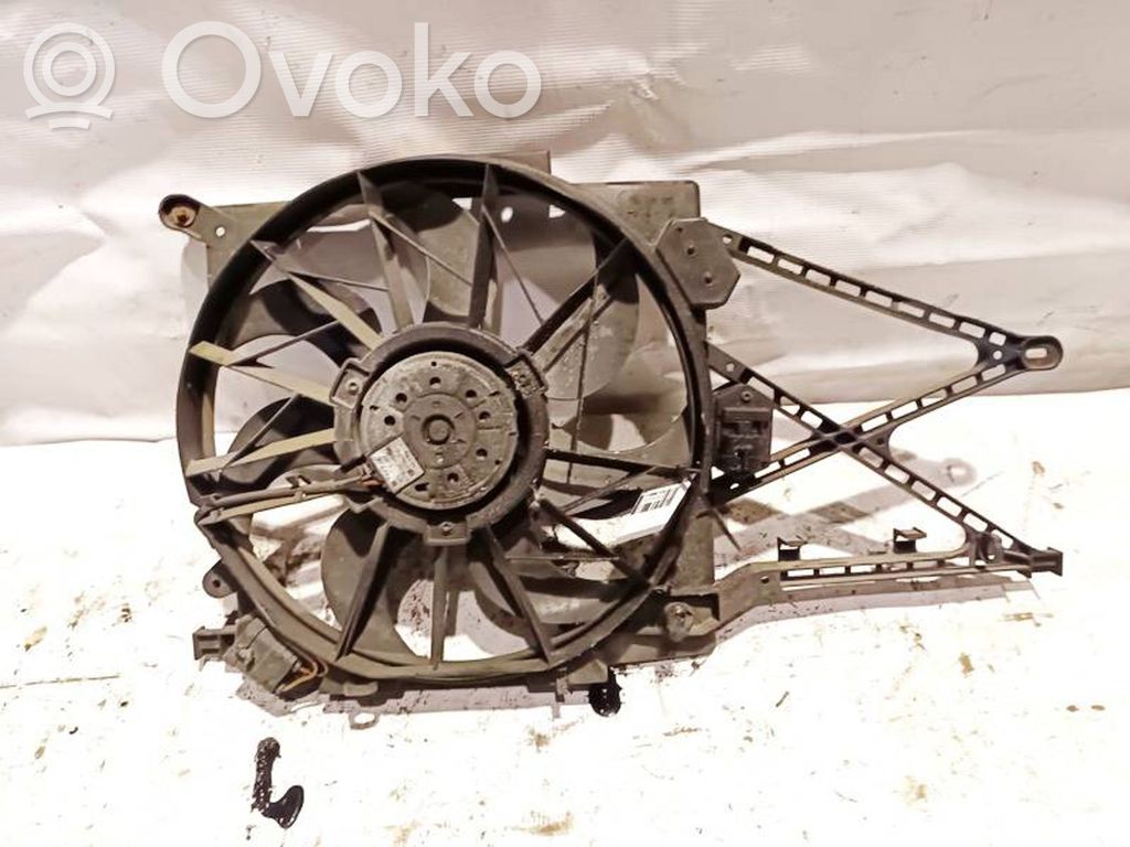 Opel Zafira A Lüfterzarge 