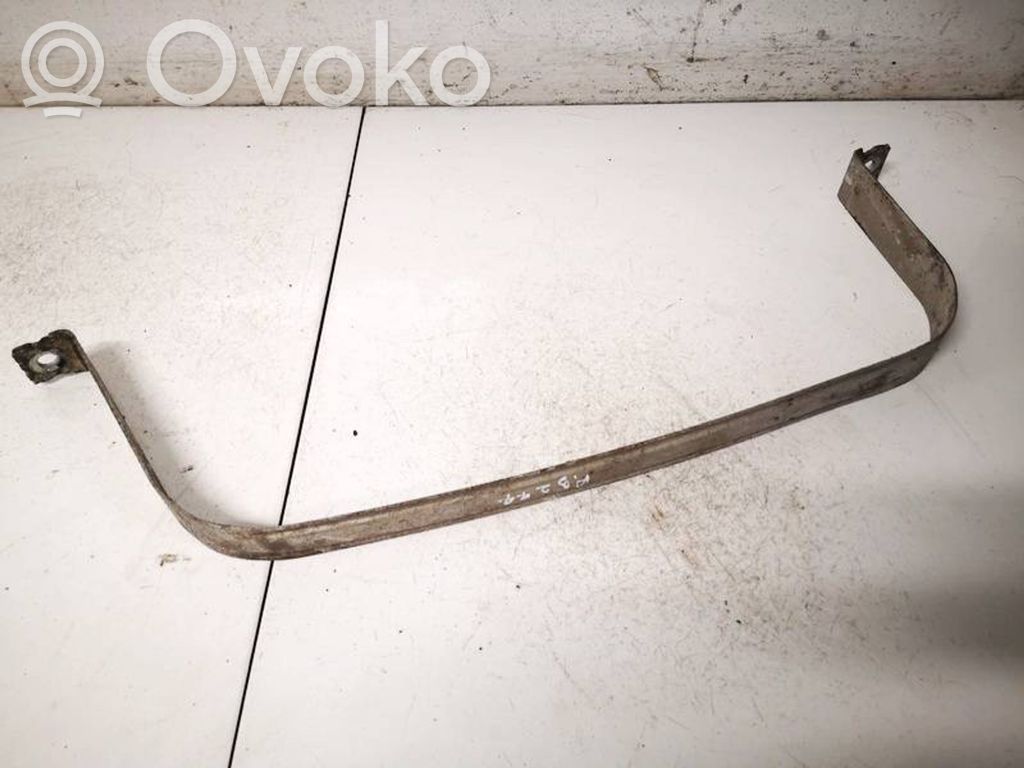 Volkswagen Golf V Staffa di fissaggio del serbatoio del carburante 
